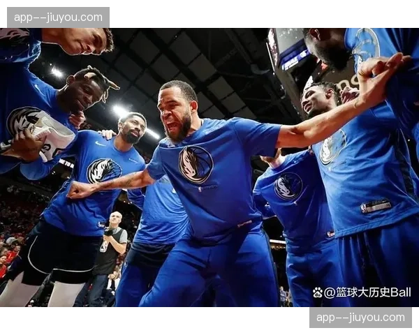 麦基对阵四川内线优势明显，篮板保护与二次进攻稳健